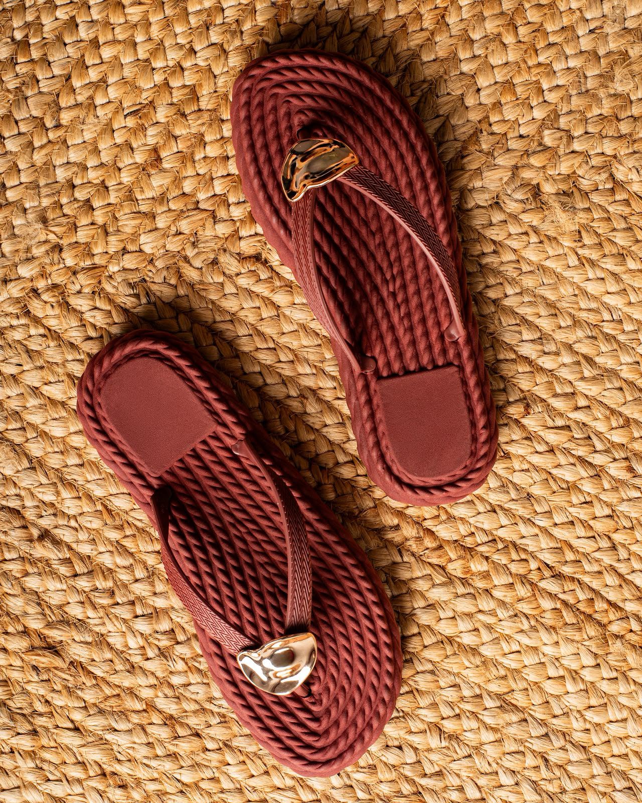 Chinelo Polly